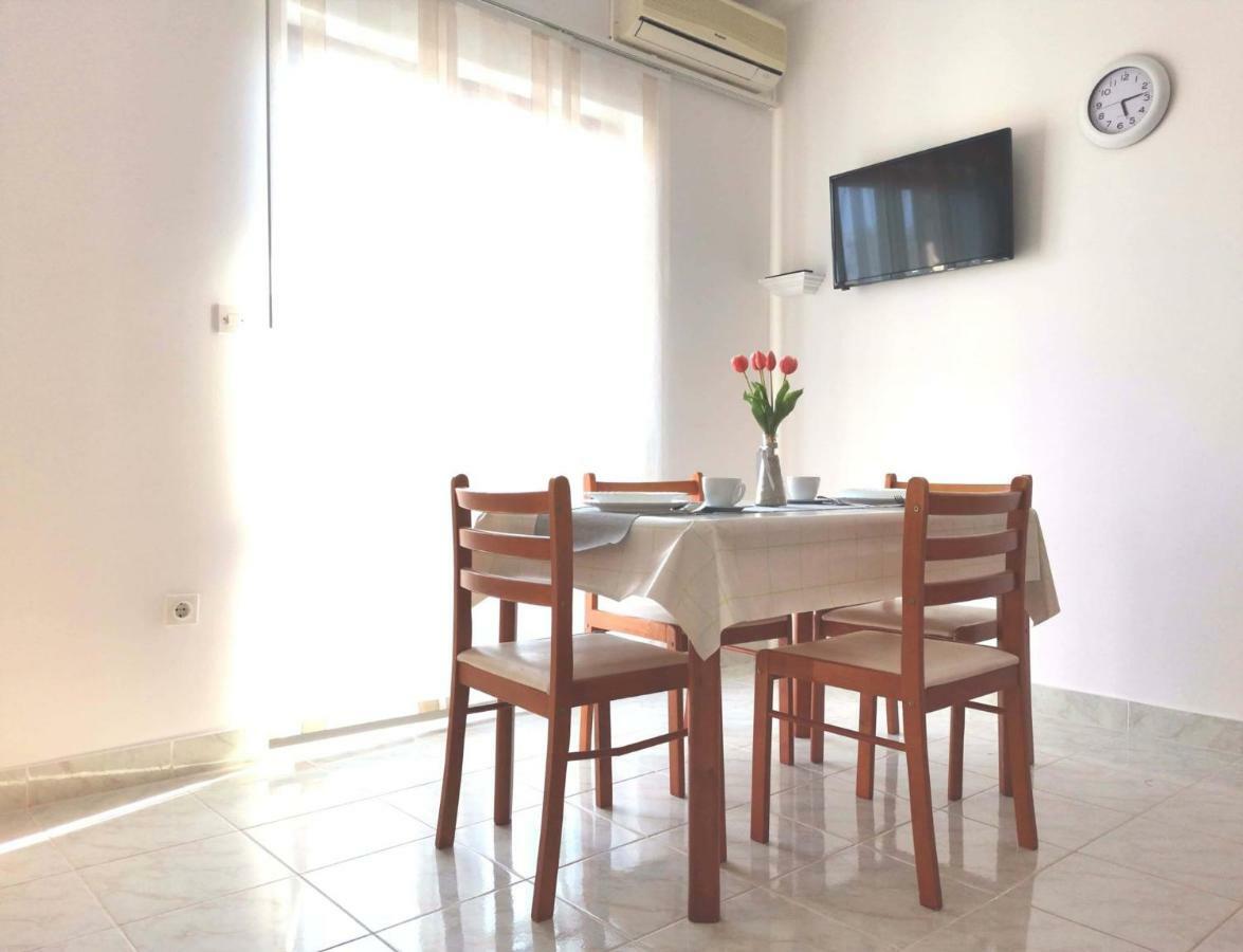 Apartments Ana 메덜린 외부 사진